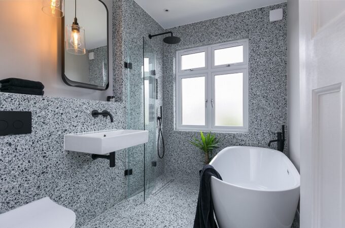 Top 6 Budget-Friendly Ways of Decorating Your Bathroom