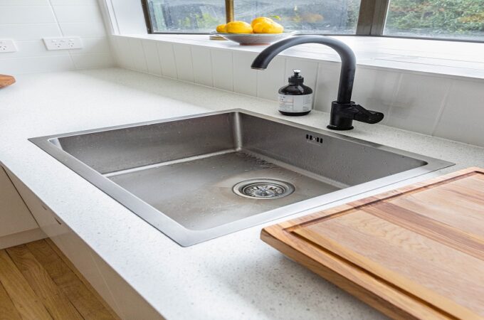 How to Fix a Gurgling Kitchen Sink